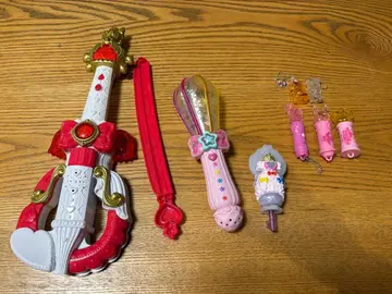 프리큐어 바이올린, 휘퍼 외 덤