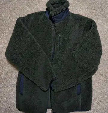 UNIQLO 다크 그린 플리스 자켓