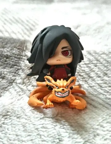 우치하 마다라 피규어 NARUTO