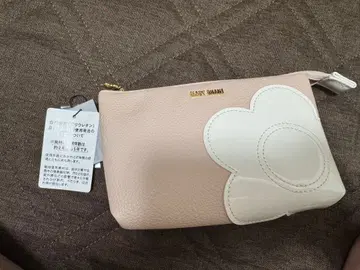 MARY QUANT 새상품 슈링크 데이지 패치 3 포켓 파우치