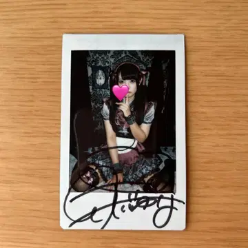 치바 유나 폴라로이드