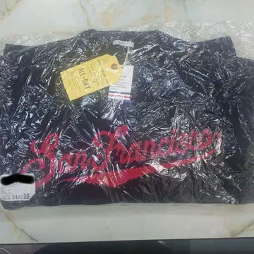 미개봉 새상품 BAYFLOW 니트 스웨터 L 사이즈 샌프란시스코