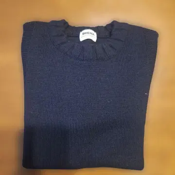 Brena 네이비 긴팔 스웨터