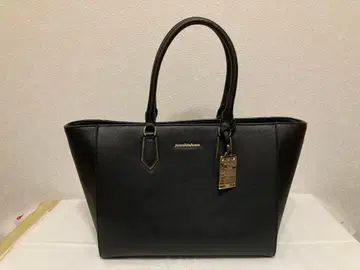 블랙 토트백 합성 피혁