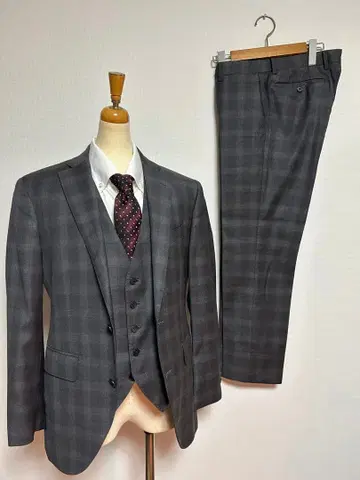 유니버설 랭귀지 고급 수트 Y4~Y5 베스트 포함 3피스 체루티