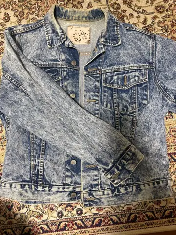 라이트 블루 데님 자켓 미국 해군 패치 부착