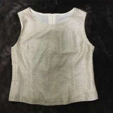 이긴 골드 슬리브리스 상의 9R