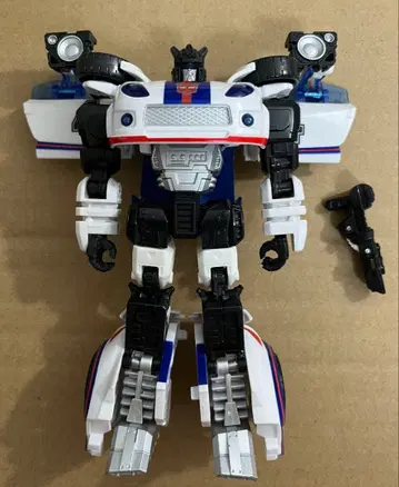 트랜스포머 유나이티드 UN-12 오토봇 재즈