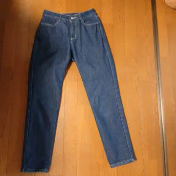 새상품급 펠리시모 보아 안감 블루 스트레이트 데님 팬츠