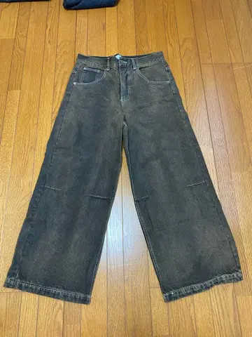 BlessU 다크 그레이 와이드 팬츠