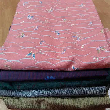 츠무기 기모노 세트 핑크 물결 무늬와 보라색 꽃무늬 5개 묶음 판매