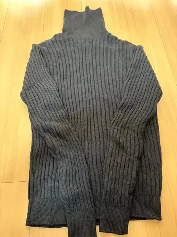 나노 유니버스 네이비 터틀넥 니트