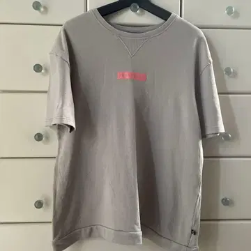 FEELCYCLE 그레이 반팔 T셔츠