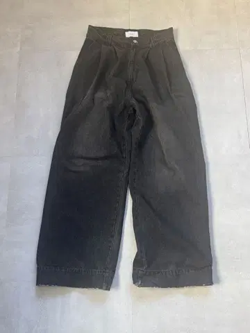 소에르테 와이드 배기 빈티지 라이크 데님 팬츠