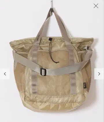 HOLIDAY 홀리데이 패커블 스트랩 토트백 카키