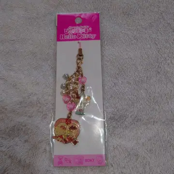 빅쿠리돈키 x 헬로키티 DX 스트랩 (하트 그네)