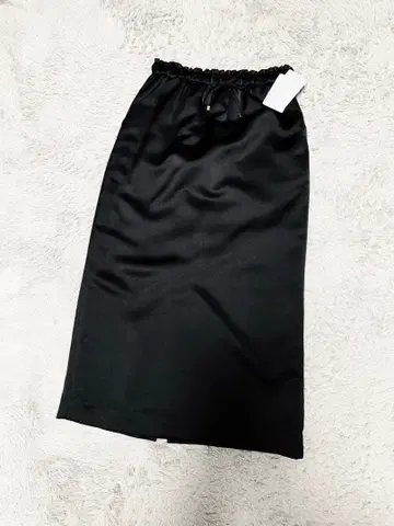 [ 미사용 택 포함 ] IENA 새틴 타이트 스커트 34 사이즈