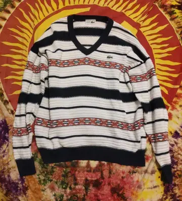 Lacoste 스트라이프 V넥 니트