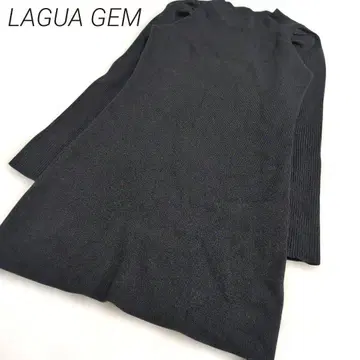 LAGUA GEM 리브 니트 원피스 볼륨 소매 블랙