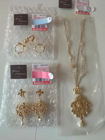 쿠라로리 쿠루미 시마무라 목걸이 귀걸이 반지 3종 세트