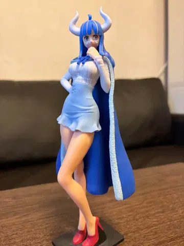 울티 원피스 피규어