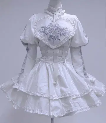 [ 메탈 블라우스 ] WHITE 이드라 타르 테오도르