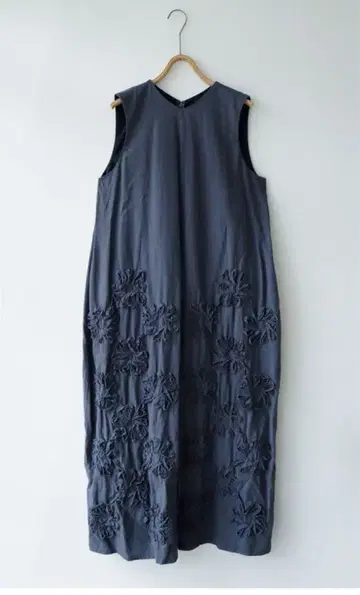 qiri rondo ribbon embroidery 올인원