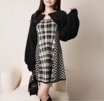 1. 새상품 립 서비스 정가 13090 엔 페더 체크 앙상블 원피스