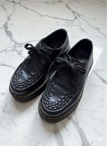 Dr.Martens ASHLEY UK4