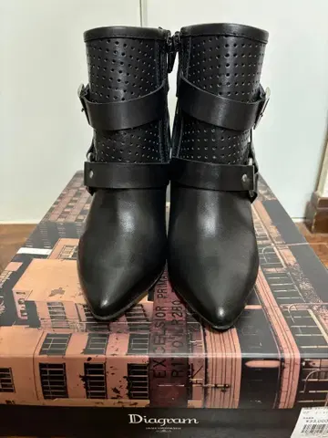 그레이스 콘티넨탈 Diagram 부츠