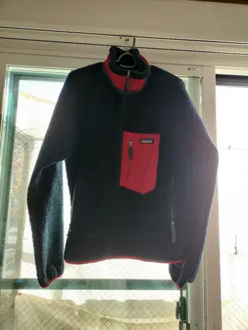 Patagonia 플리스 클래식 레트로