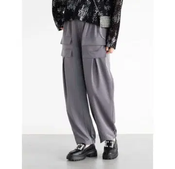 vin  카고 디자인 테이퍼드 팬츠