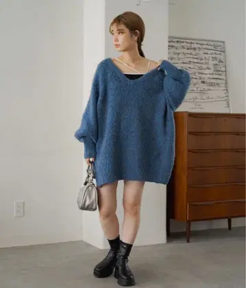 Kastane 카스타네 멜란지 V 니트