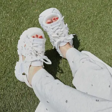 MAJESTIC LEGON 2WAY 데코 리본 스포츠 샌들 아이보리