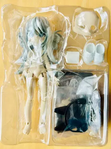 두근거림 순간 만 번의 탈출 계획 늑대