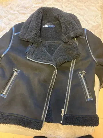 ZARA 무스탕 코트 블랙 M