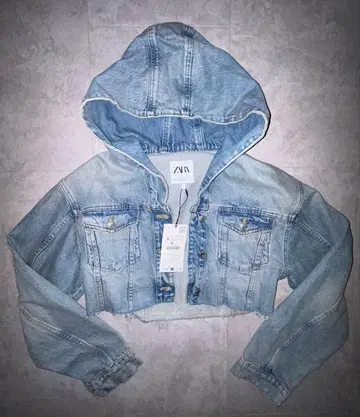 미사용 새상품 ZARA 자라 후드 부착 크롭 데님 자켓