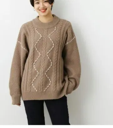 로데오 크라운 베이지 케이블 니트