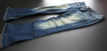 USA 제조 / 트루 릴리전 / 부츠컷 데님 플레어 팬츠 / 26