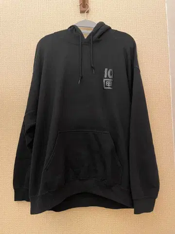 10 TENBOX 블랙 후드티