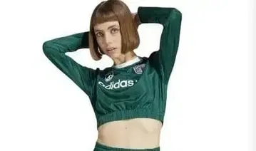 adidas 그린 컬러 크롭 저지 S