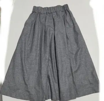 새상품 유나이티드 애로우즈 SACRA 스커트 울 캐시미어 그레이