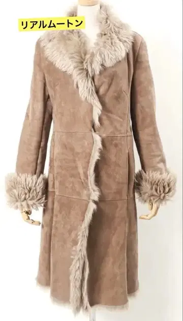 무스탕 코트 퍼 포함 롱 베이지