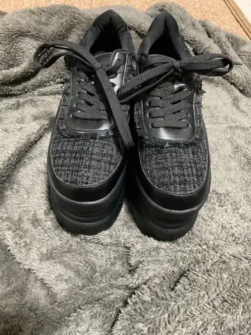 시마무라 x 츠지 노조미 통굽 스니커즈 블랙 M 사이즈