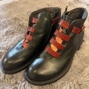 히나! 가죽 부티