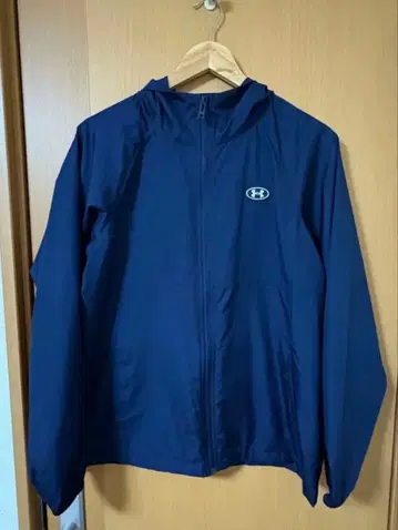 [ UNDER ARMOR ] 언더아머 윈드브레이커 자켓
