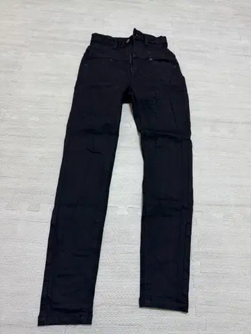 DIANTE 스키니 블랙