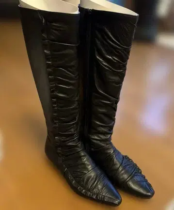 츠모리치사토 가죽 롱 부츠 23.5