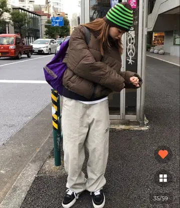 누구 후프 다운 브라운