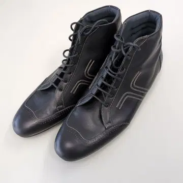 a.testoni 레이스업 블랙 부츠